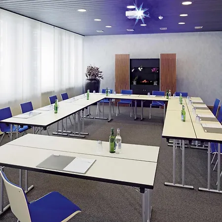 Moevenpick Hotel Zurich Airport-2